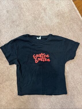 Realisation Par Black Tee with Red Exotica Script